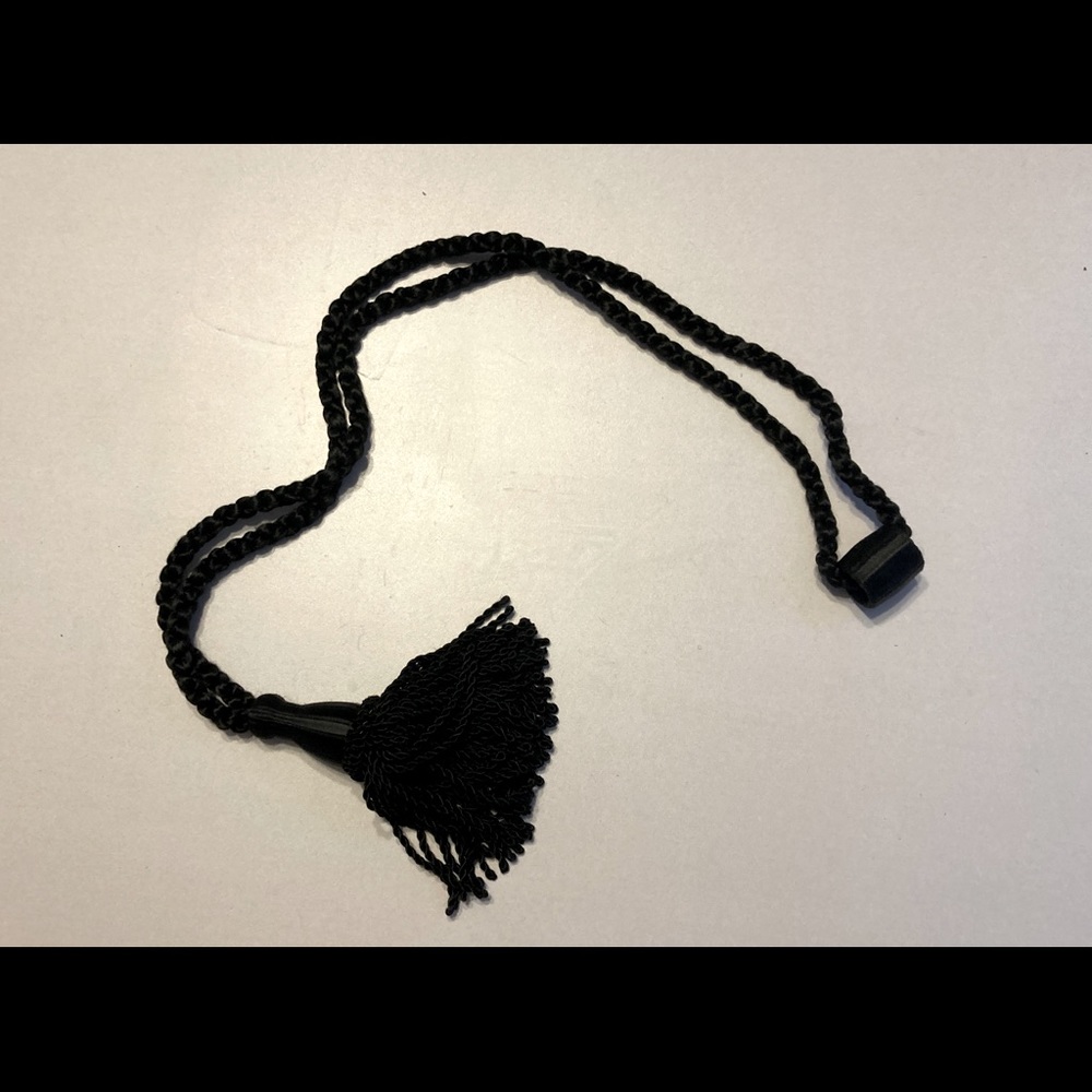12 Deco Tassels Blk
